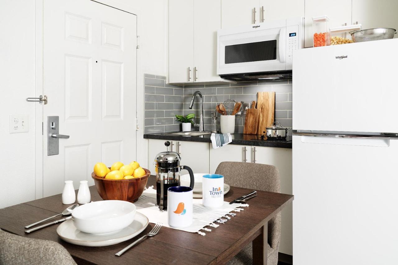 Intown Suites Extended Stay Indianapolis In -College Park Michigan Road Dış mekan fotoğraf